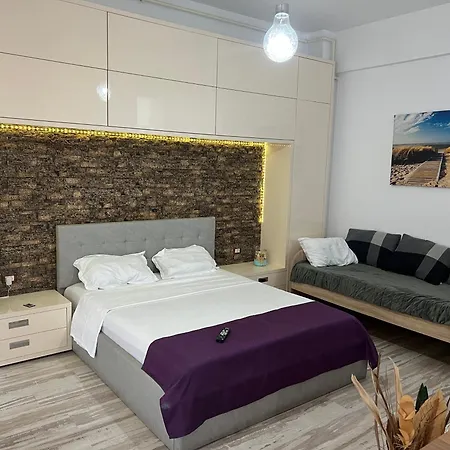 Apartament Lakeside *